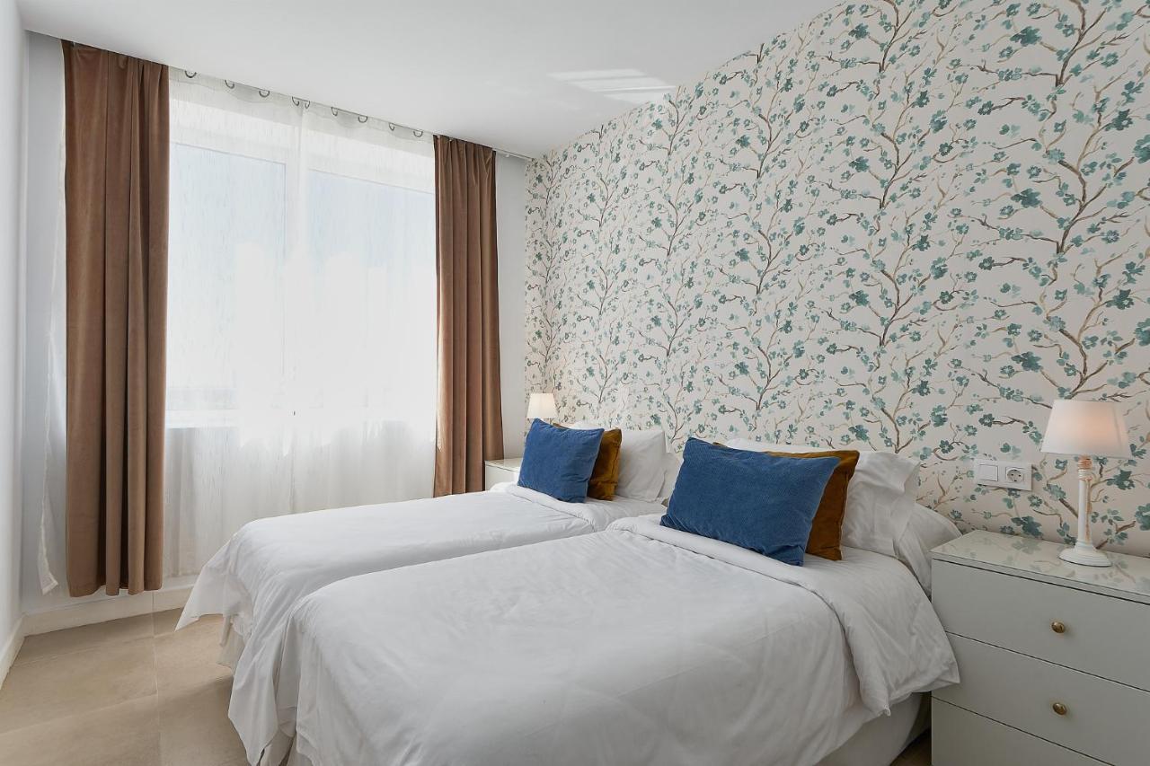Suite Deluxe Face Mer Apart מאלגה מראה חיצוני תמונה